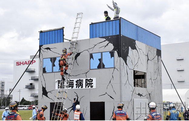 「世界海嘯日」日本各地舉行防災演練