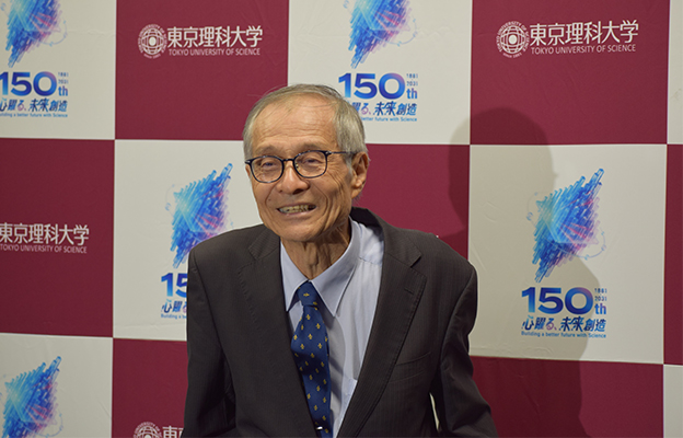 【硤合憲三諾貝爾獎記者會】發現不對稱自催化反應，解開百年化學謎題