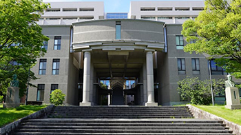 大阪大學醫學系公佈招募美國研究人員資訊，擬引進100人