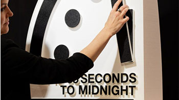 人類滅亡的「末日時鐘」創史上最短：僅剩85秒，30年前還有14分鐘