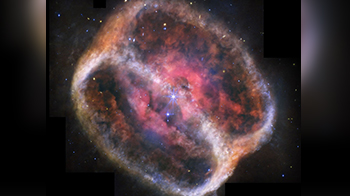 送誰的伴手禮？——太空望遠鏡捕捉到行星狀星雲「NGC1514」