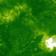 名古屋大學等解析觀測數據發現，太陽的巨大磁暴影響持續時間超出預期