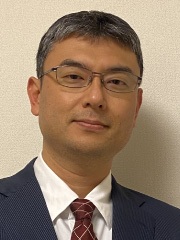 鹽田 倫史
