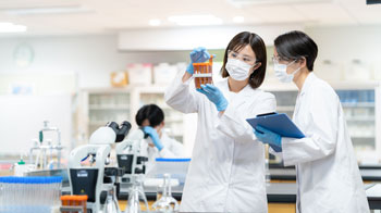 日本科學技術指標少許改善——女性研究人員增加，高被引論文數量未見增長